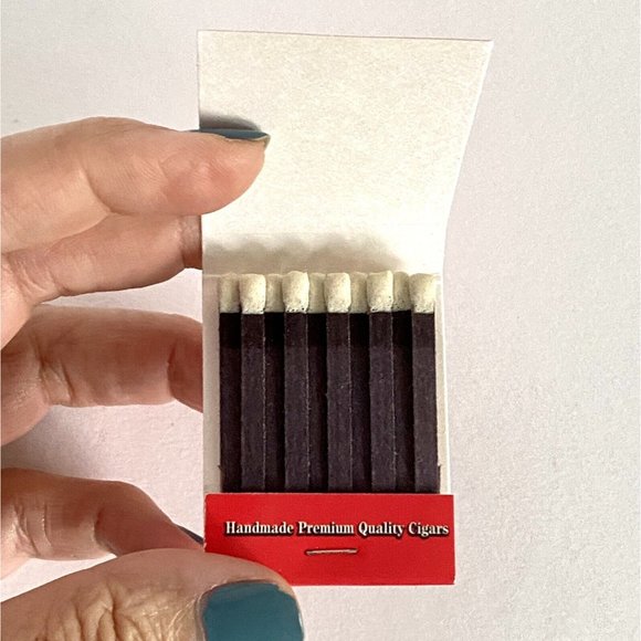 Los Toledo Cigar City Matchbook Safety Matchcover Tampa Florida New Unused - Picture 3 of 3